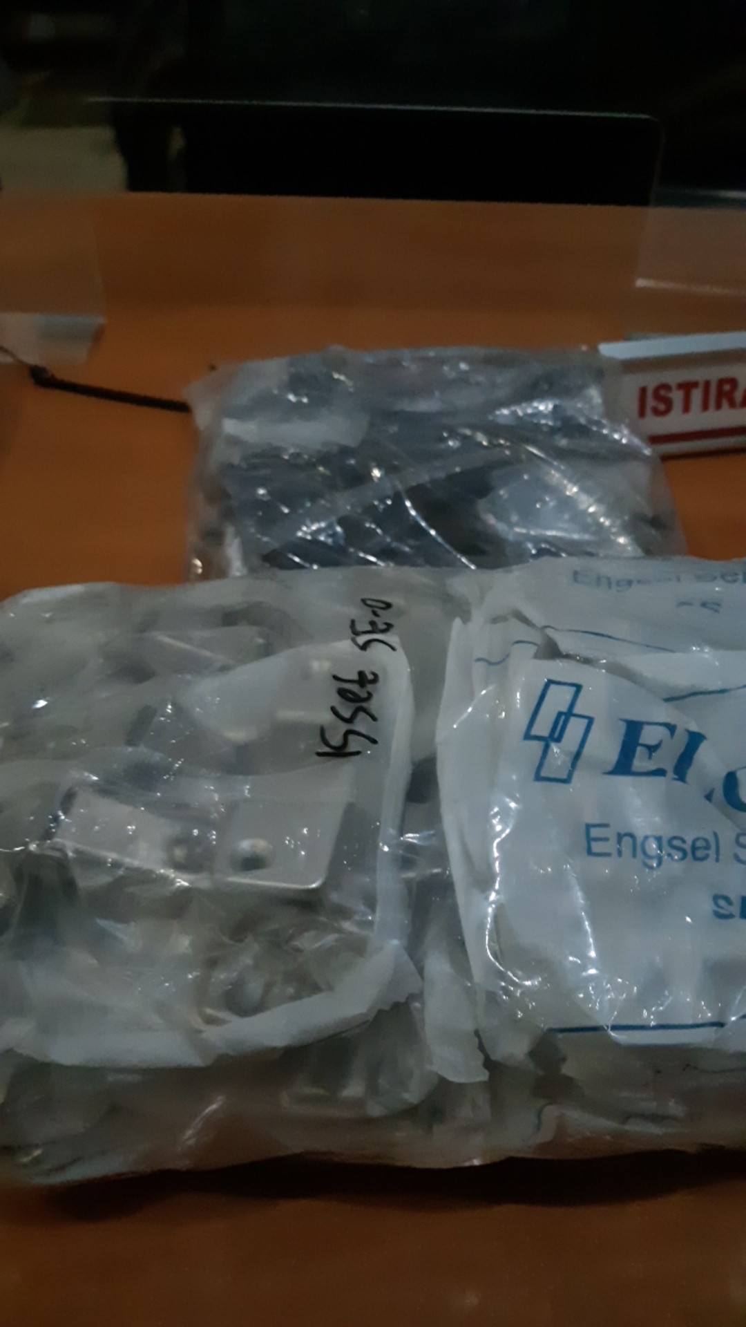 Engsel Sendok Besar Merk Elco Type Se-0