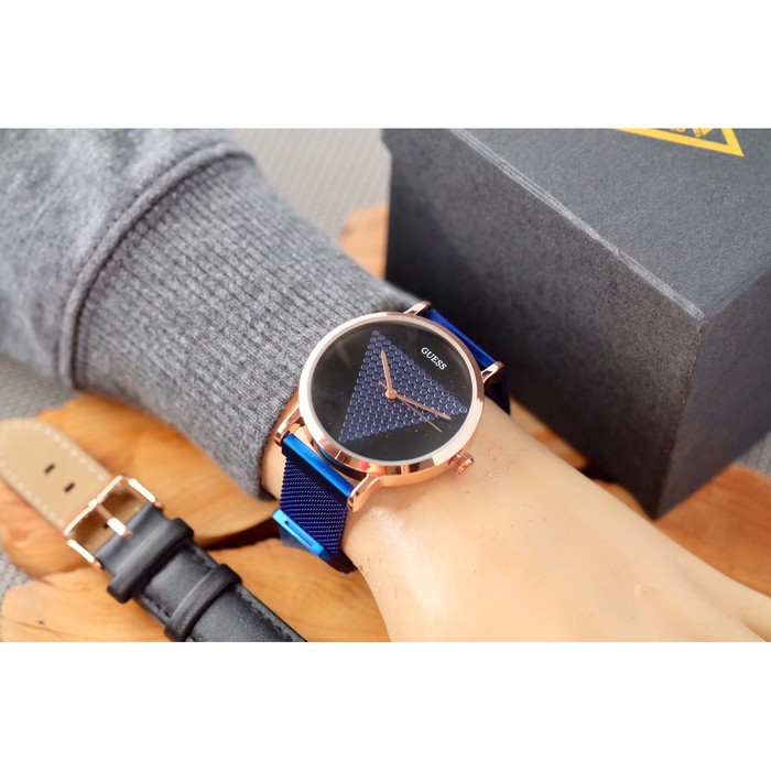 Jam Tangan Wanita Branded Guess Rantai Magnet + Free Kulit (Grosir) - Terlaris