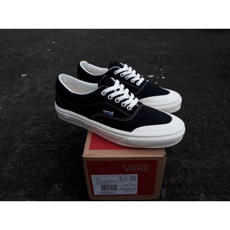 vans era halfmoon