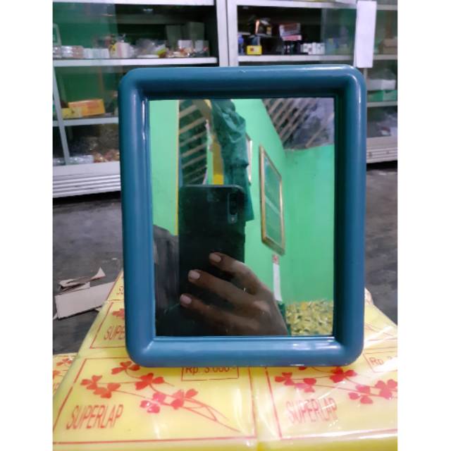 Cermin Kecantikan 14x17cm Lis Bahan Plastik+bubble warp 25cm