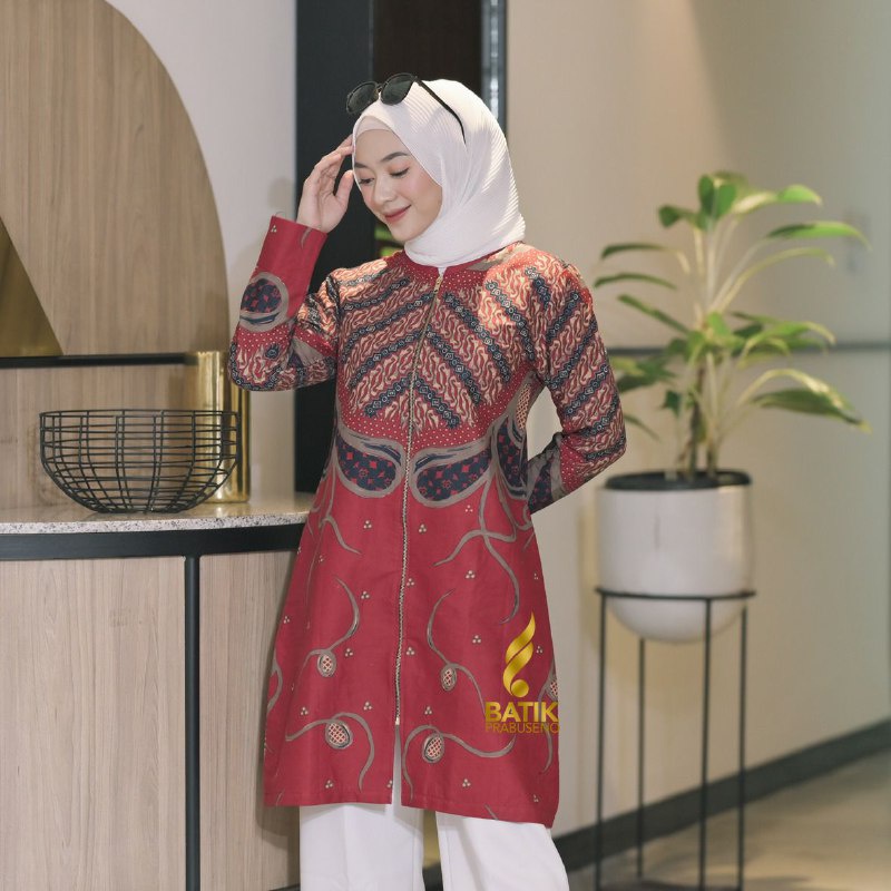 ATASAN TUNIK OUTER BATIK WANITA PRABUSENO MOTIF ULFA MERAH ZIPPER DEPAN BUSUI FRIENDLY LENGAN PANJAN