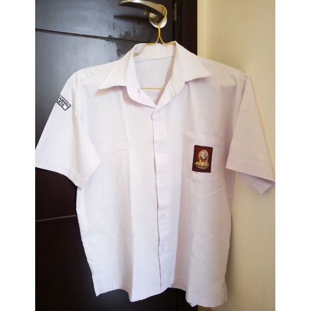 Baju seragam SD & SMP BEKAS juga ada jual di toko ini