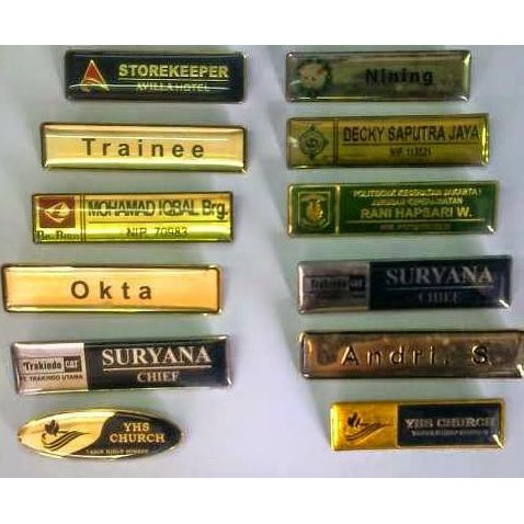 

Big Sale Nama Dada / Name Tag / Papan Nama Kuningan & Stainless - PENITI Cuci Gudang Awal Tahun