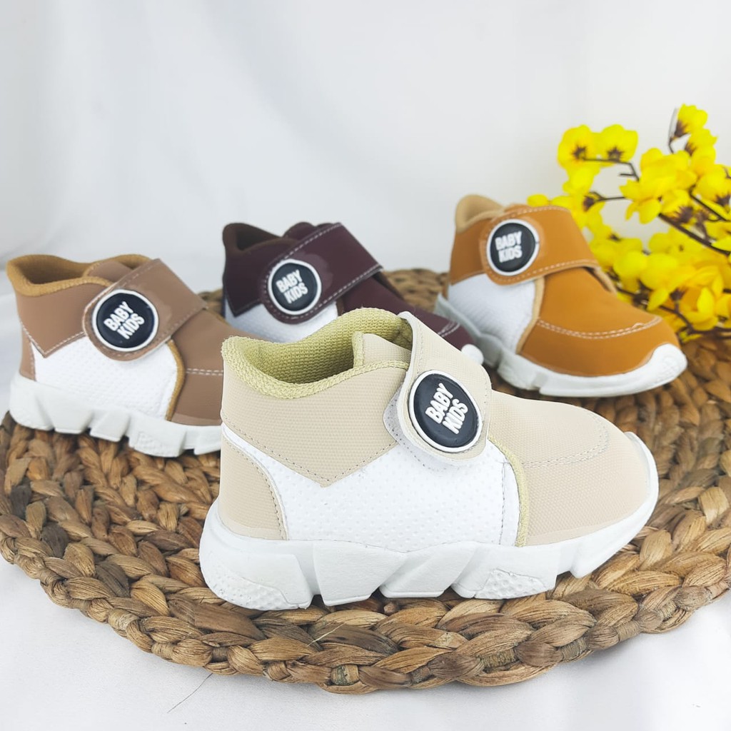 [TAMAN SEPATUKU] SEPATU TRENDY MURAH SNEAKER LAKI LAKI  KEREN USIA 1-3 TAHUN CAX19