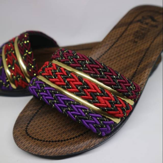 SANDAL TURKI MERK ADESA