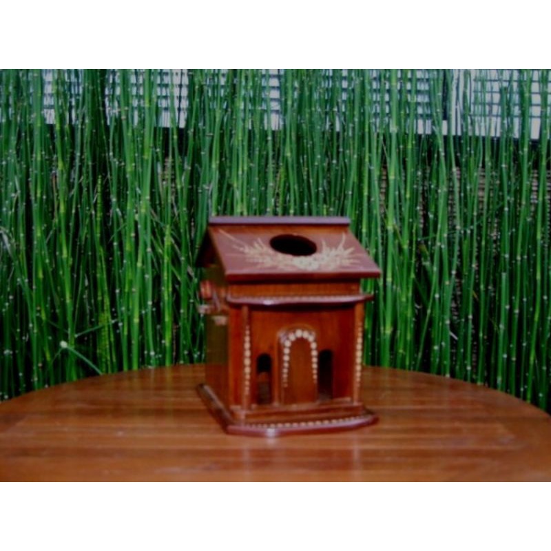 Tempat tisu gulung model rumah dari kayu jati asli