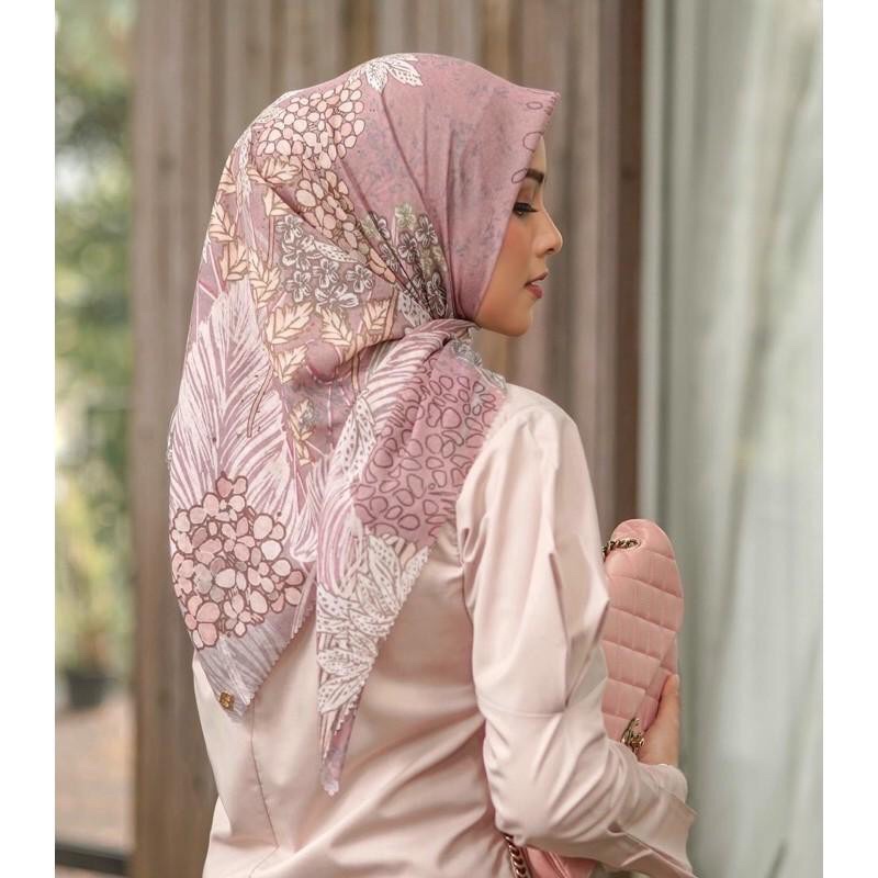 Preloved Buttonscarves Lilac Mauve