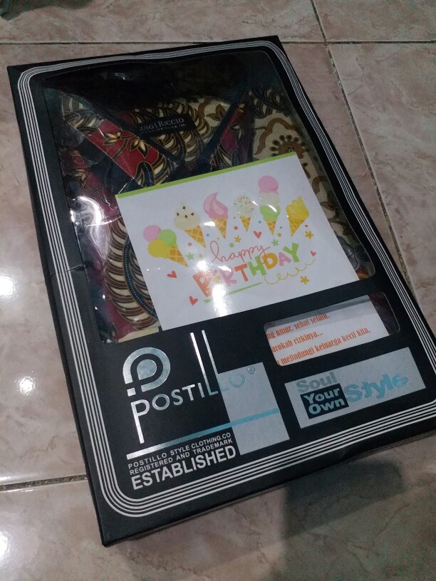 Luigi Riccio Kemeja Batik Red Series Sale