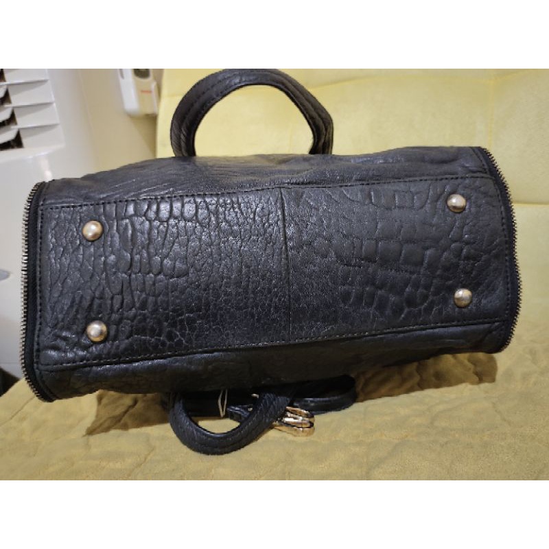 finn esker kulit gajah