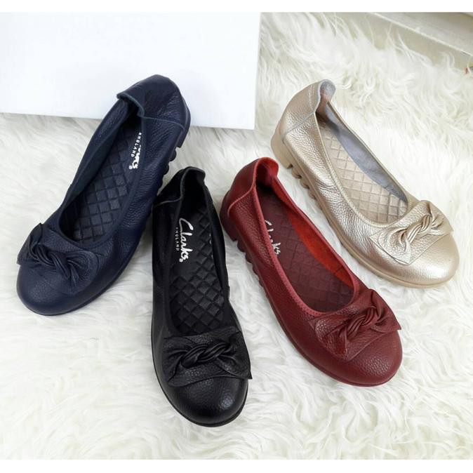 Diskon Sepatu Wanita / Sepatu Cewek Clarks Flat Terbaru