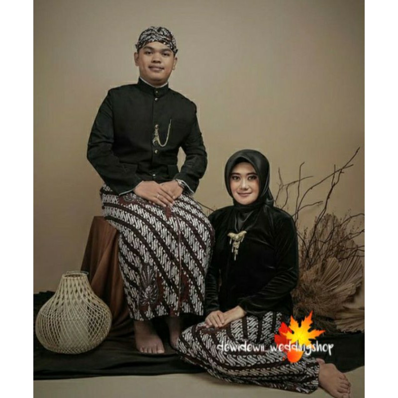 Baju Couple Adat jawa/ Set Prewedding, Banyak Pilihan Motif