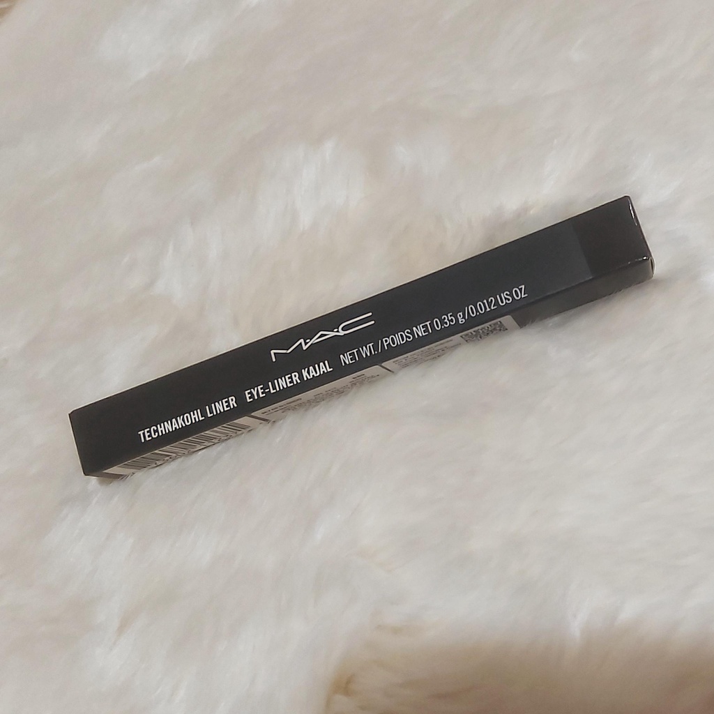 MAC EYELINER KAJAL TECHNAKOHL LINER