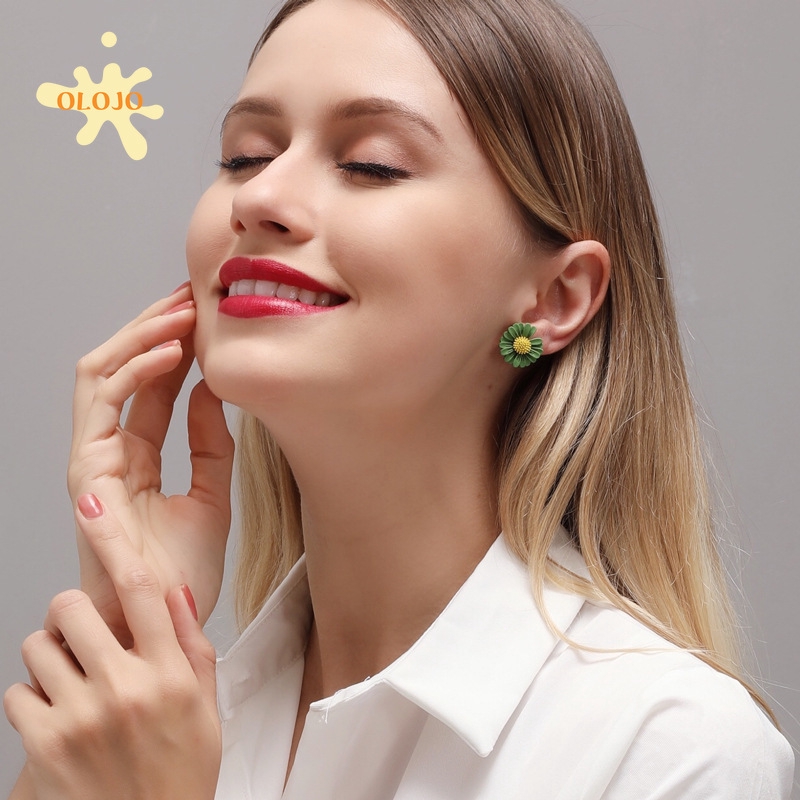 OLOJO 2020 Yang Baru Bahan Sederhana Lucu Anting-Anting Daisy Permen Warna Bunga Bentuk Anting Tusuk Untuk Gadis Wanita