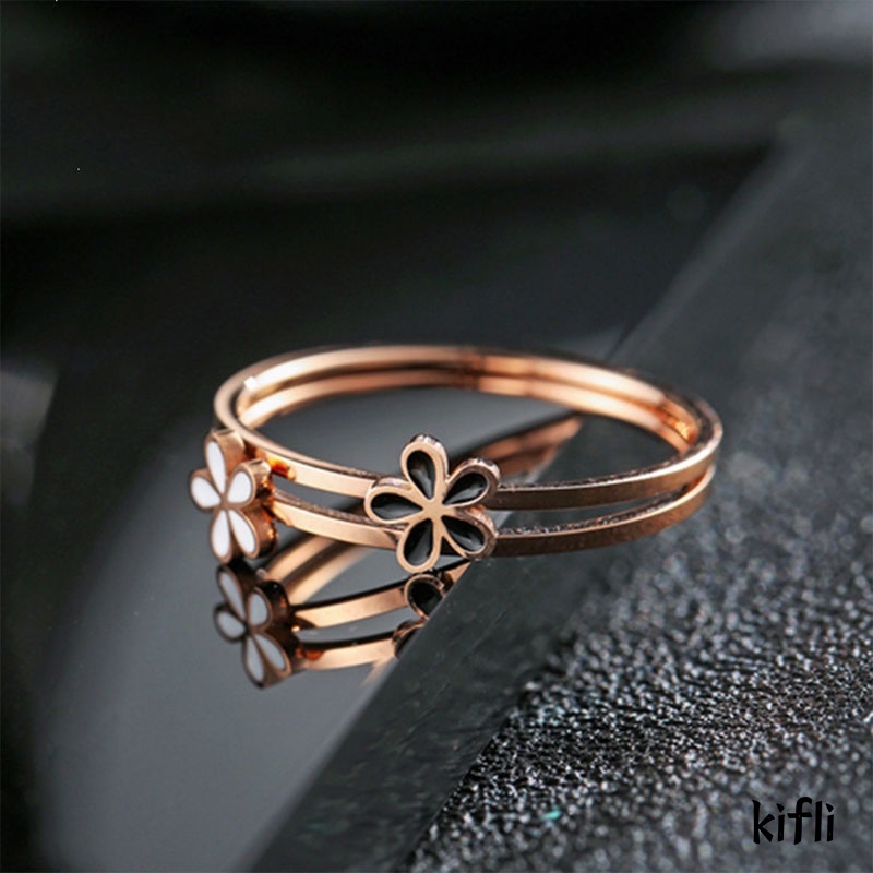 Korea Cincin Titanium Daisy Kecil,Bunga Hitam Putih Cincin,Bunga Fashion Kepribadian