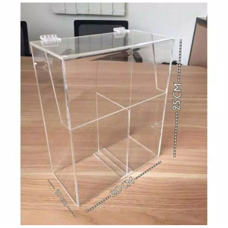 

Tempat kuas akrilik 20 x 10 x 25