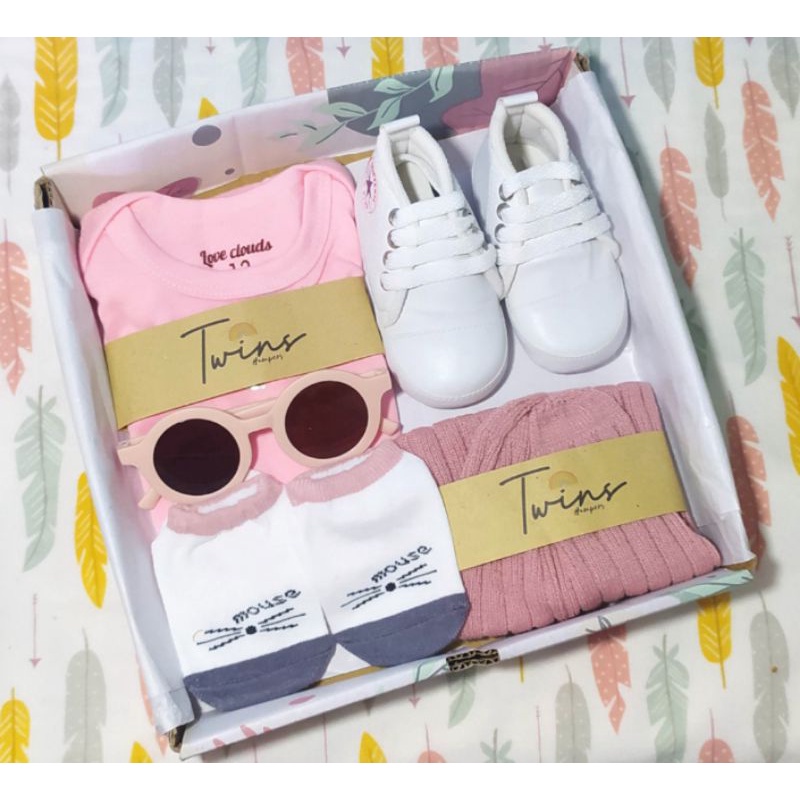 Hampers bayi/ hampers baby newbron / gift box / kado lahiran-Pink 1