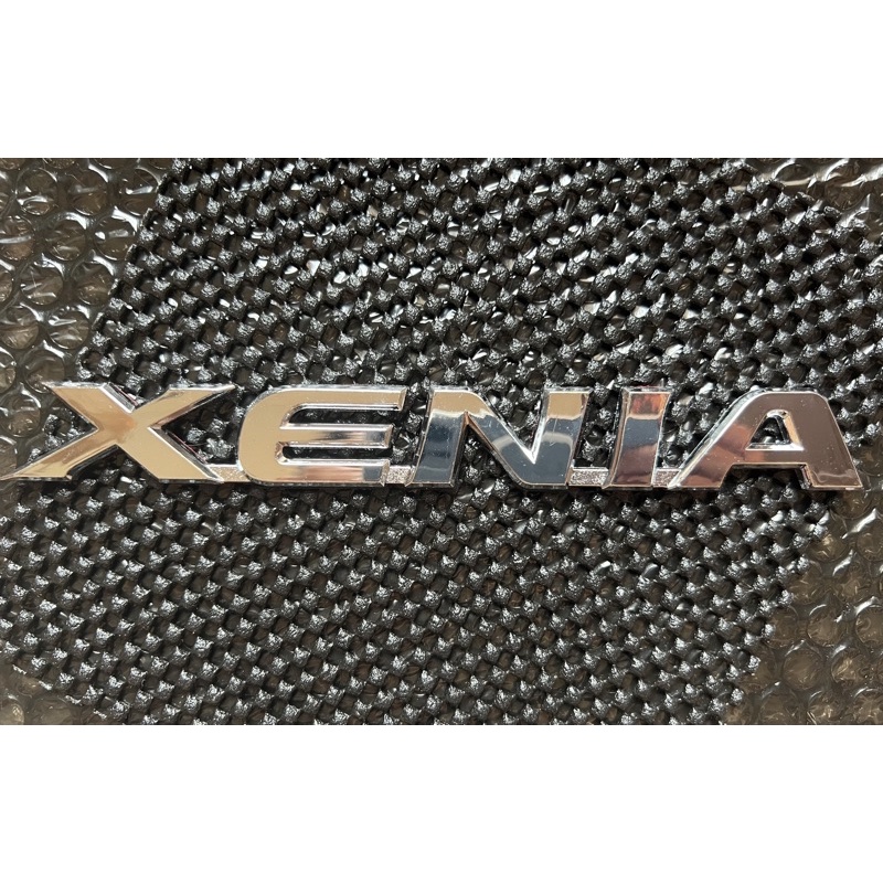 emblem tulisan mobil Xenia lama chrome 20cm