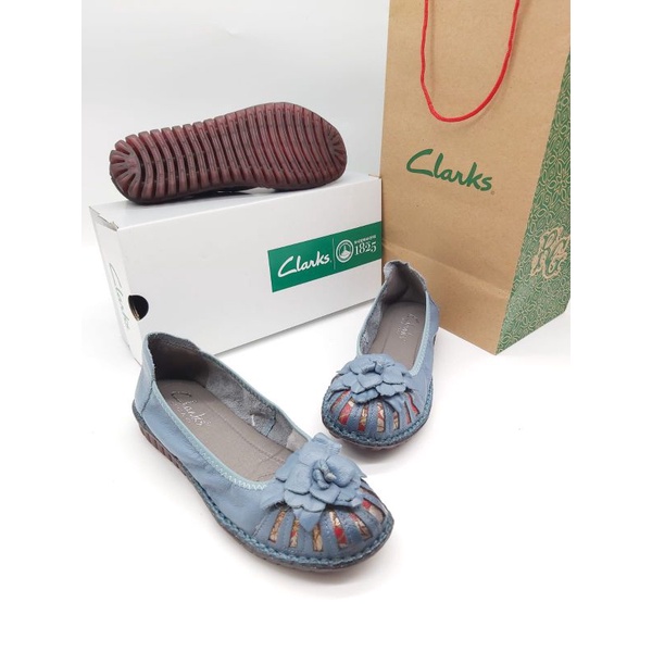 Clarks Flat Bunga Rg 8815 / Sepatu Wanita Clarks / Clarks Flat