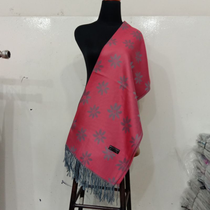 syal pashmina motif daun || syal || scarf || selendang || shawl || pashmina || fashion wanita