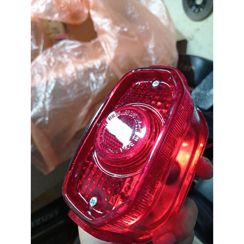 kaca mika lampu belakang stop lamp assy yamaha V75 V 75 L2G L2S YB100 RS100 RS125
