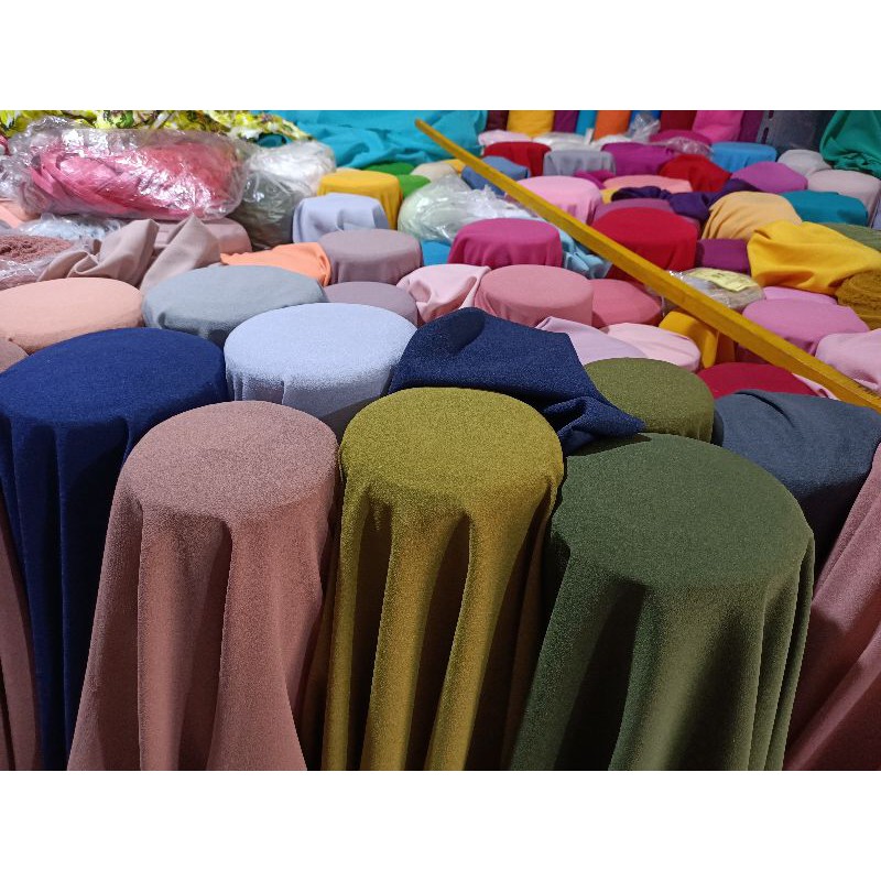 kain diamond crepe / bahan jilbab , gamis, rok