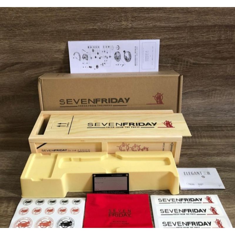 Box sevenfriday super kayu super