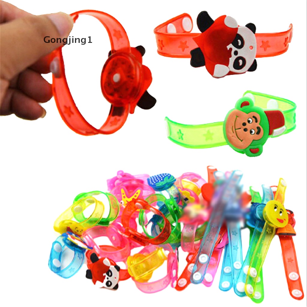 Gongjing1 Mainan Jam Tangan Senter LED Motif Kartun Halloween / Natal Untuk Hadiah Anak