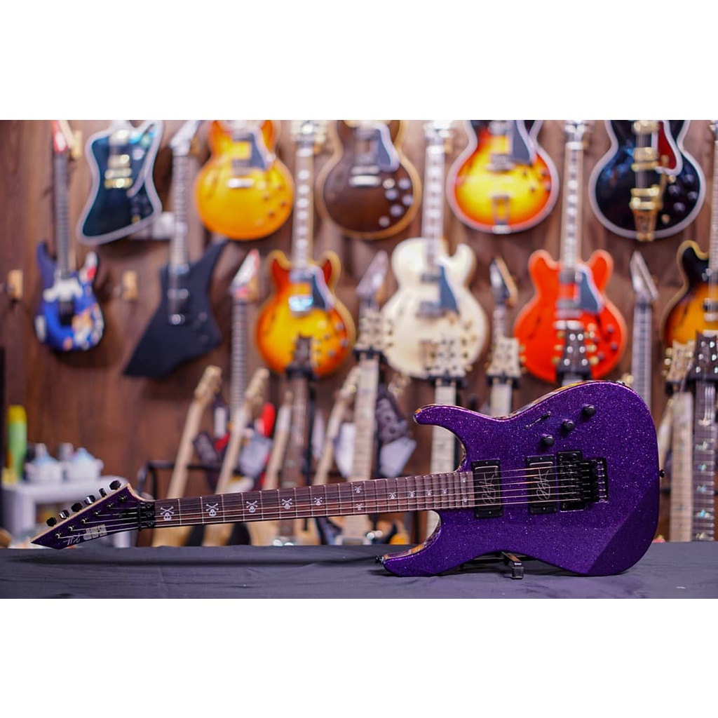 ESP kirk hammett purple sparkle