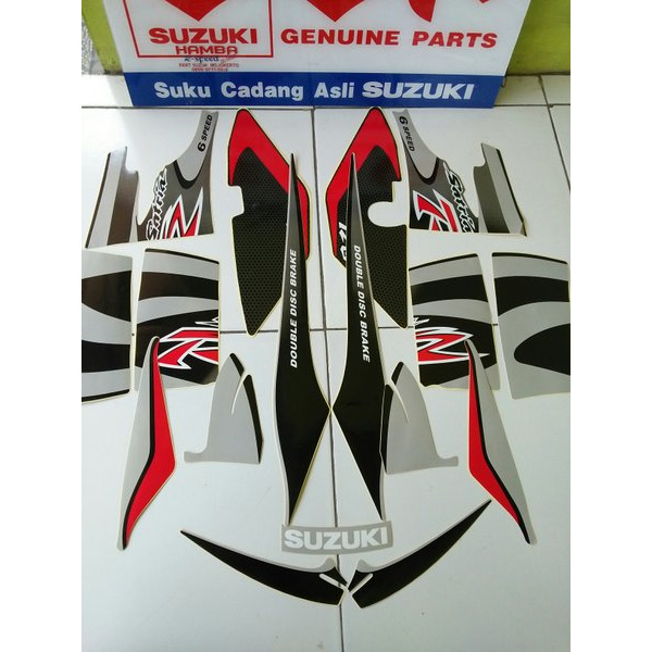 sticker list striping satria lumba kotak petak merah silver