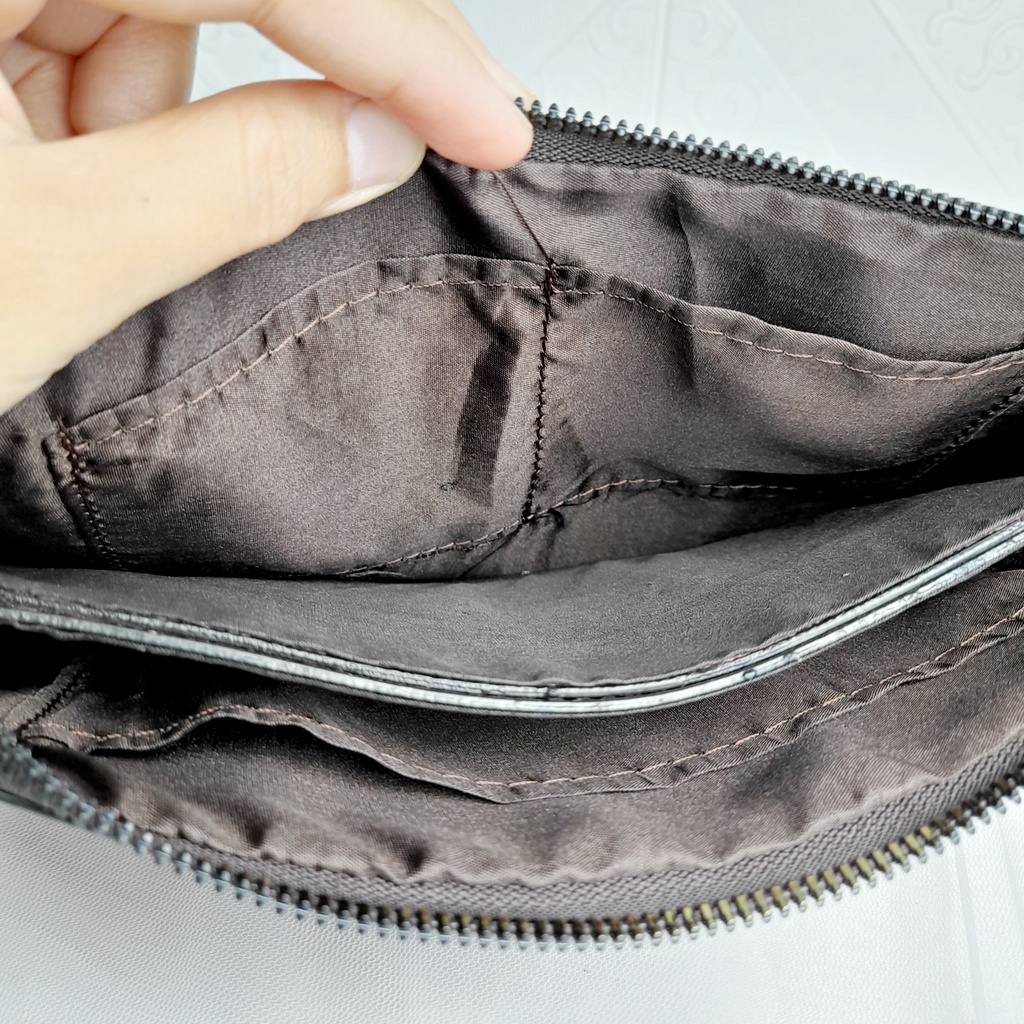 Tas Tangan Pria Clutch Polos Ada Tali Pegangan Wristlet KT106