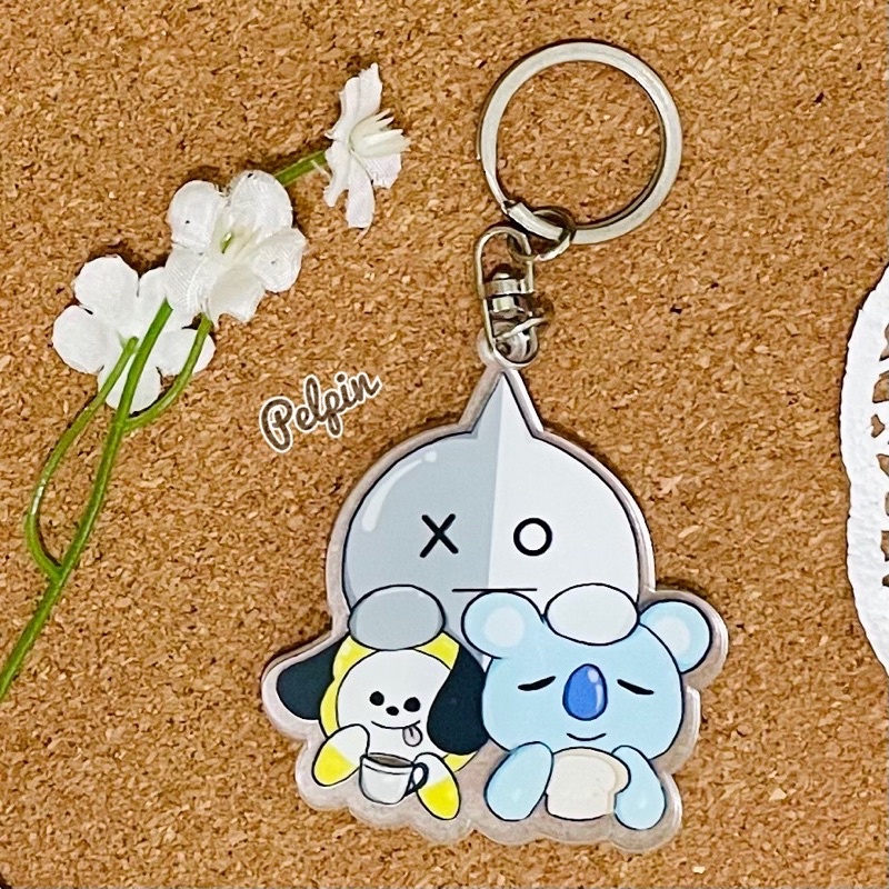 gantungan kunci bt21 bts kpop bening 2 sisi 6cm acrylic chimmy tata rj mang cooky shooky koya van