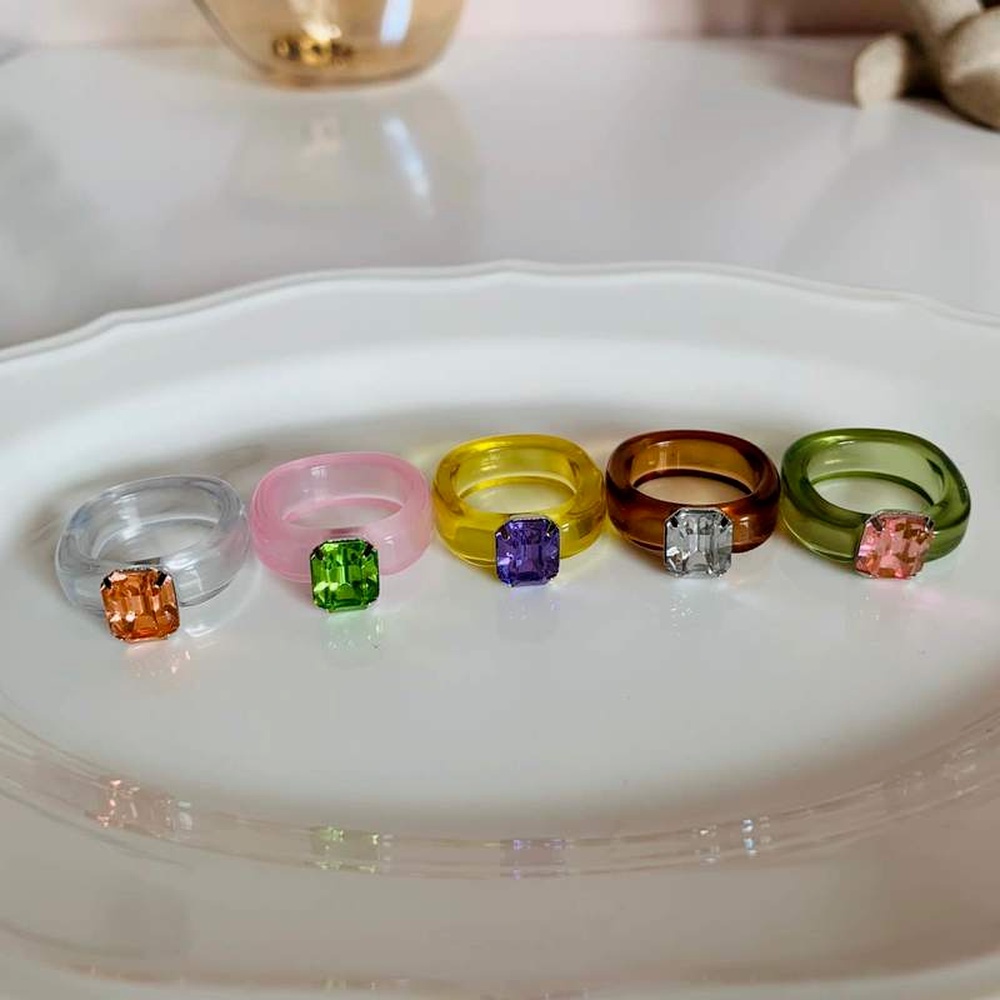 Korea Cute Design Colored Gemstone Diamond Resin Ring for Women Personality Geometric Acrylic Rings