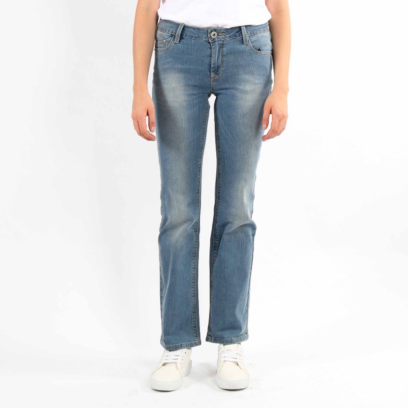 Celana Jeans Wanita Panjang Cutbray High Waist City Jeans Celana Jeans Wanita Panjang Cutbray High Waist City Jeans