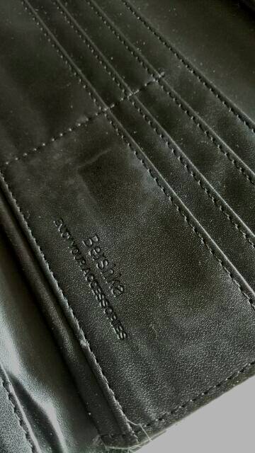 Dompet BERSHKA black mulus