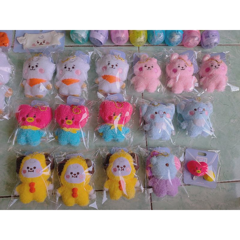 READY STOCK BT21 LINE FRIENDS BAGCHARM JAPAN OFFICIAL BT21 BONEKA GANTUNGAN