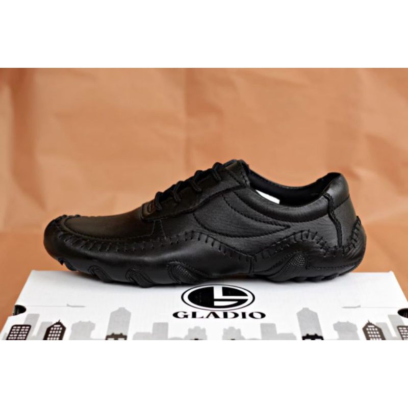 SEPATU PANTOFEL PRIA KULIT SAPI ASLI KICKERS KANTOR FORMAL KERJA BROWN