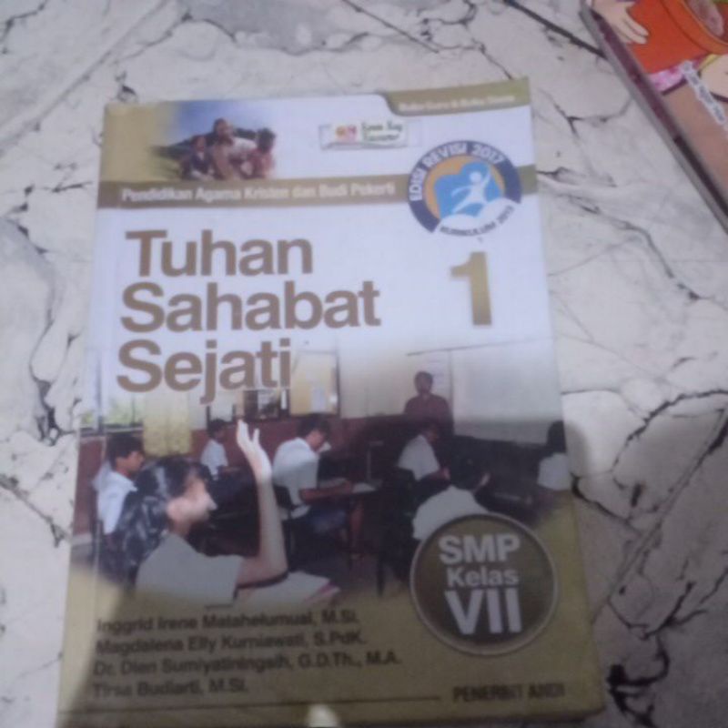 Buku Tuhan sahabat sejati 1 smp revisi