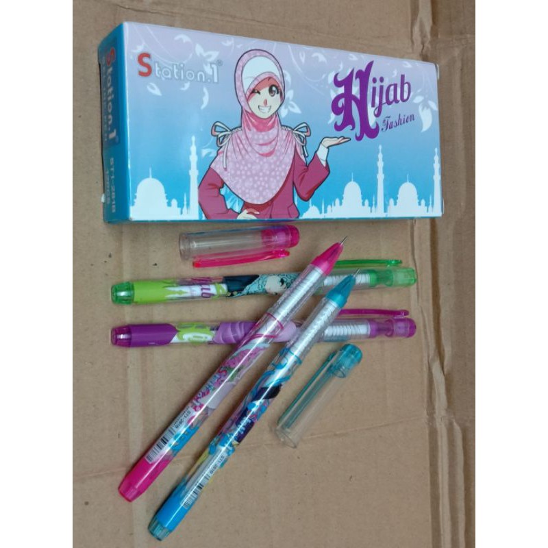 

PULPEN GEL MOTIF HIJAB / PULPEN GEL KARATER 0,38 MM ISI 12 PCS