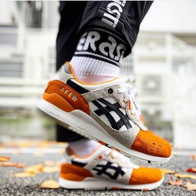 asics tiger koi