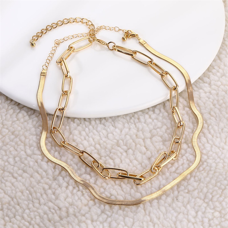 Kalung Choker Rantai Ular Multilayer Gaya Bohemian Untuk Wanita