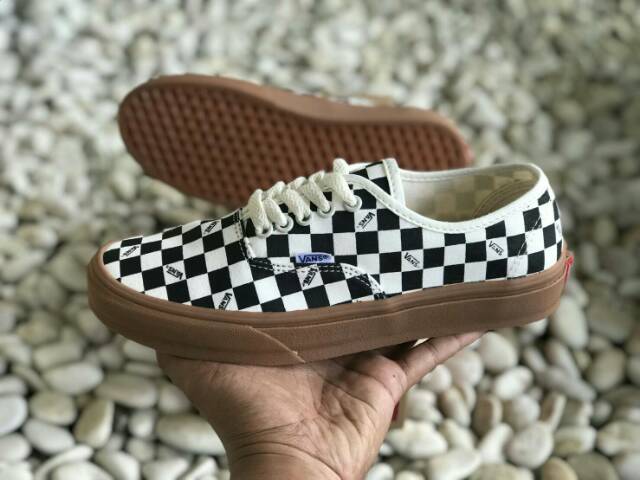 OBRAL VANS AUTHENTIC PREMIUM CHECKERBOARD LIGHT GUM