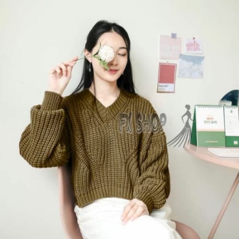 FX SHOP HANNA OVERSIZED KNIT / YEJI SWEATER CROP OVERSIZE PREMIUM / V SWEATER RAJUT