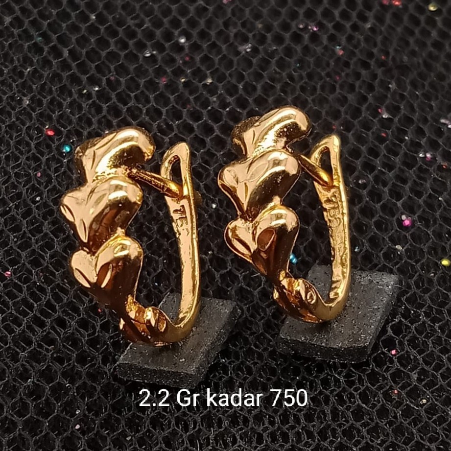 Anting Emas 17 K - 2.2 Gr Kadar 750 - 2007