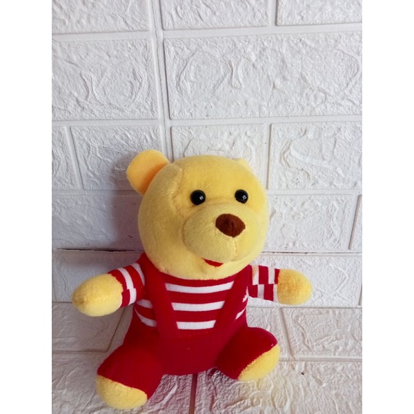 Boneka Winnie the Pooh mini