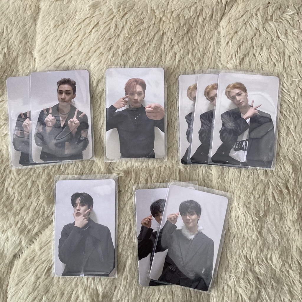[READY STOCK] STRAY KIDS ODDINARY POB TARGET BANGCHAN LEE KNOW HYUNJIN SEUNGMIN IN