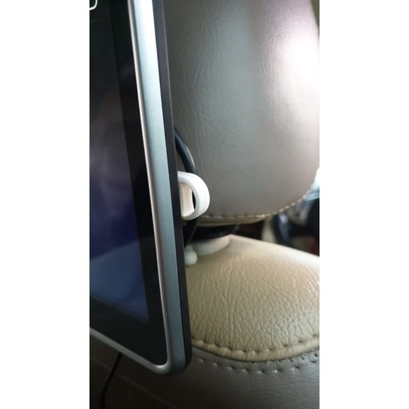 Digital Monitor Clip on headrest 10.1