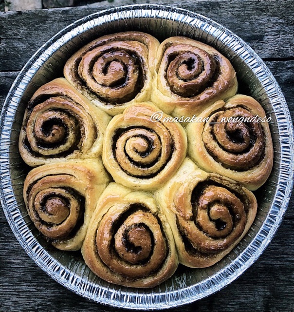 

Cinnamon Rolls (size besar dan jumbo)