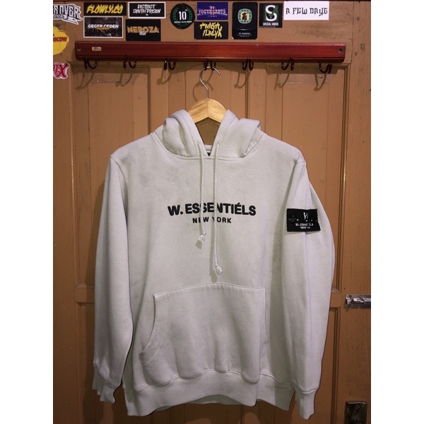 hoodie W Essentials