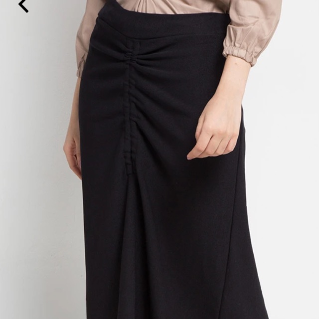 Rok celana hitam 2020