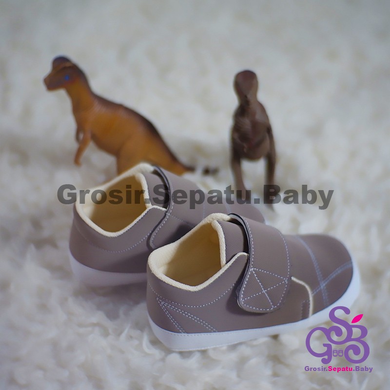 prewalker sepatu bayi laki laki perempuan umur 2 sampai 14 bulan model simple classy